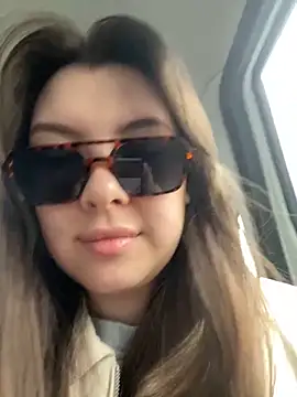 HannaJohnson online show from March 13, 5:43 am