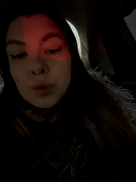 HannaJohnson online show from December 4, 5:50 am