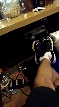 walterdsm online show from February 28, 11:12 pm