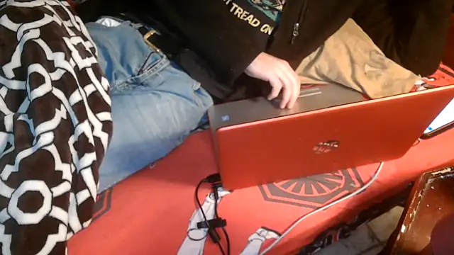 Snapshot of Mac_ThunderCock chatting on March 4, 11:55 pm Mac ThunderCock online show from March 4, 11:55 pm