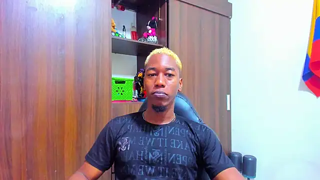 Dreamastercum  online show from June 4, 12:33 pm