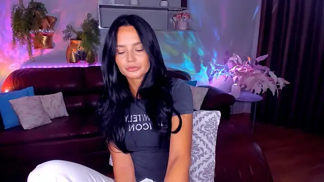 DanaSincere online show from June 15, 3:31 am
