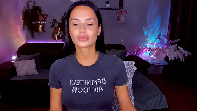 DanaSincere online show from June 18, 4:02 am