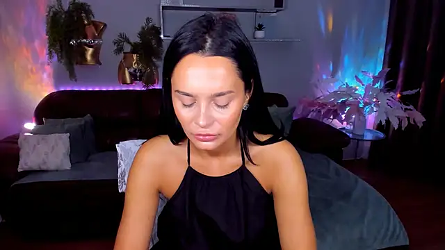 DanaSincere online show from June 19, 3:33 am