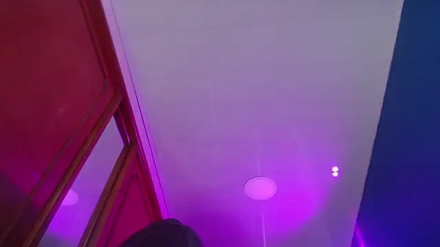 milu23   online show from October 10, 2:38 pm