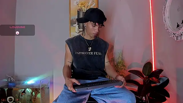 CRAZY-BOY99 online show from November 16, 10:15 pm