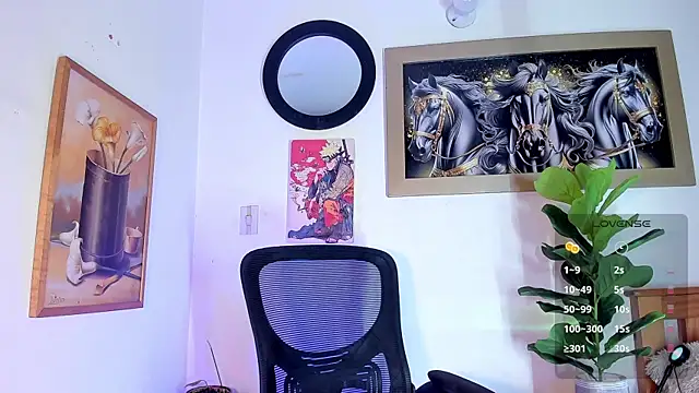 CRAZY-BOY99 online show from April 30, 9:48 am