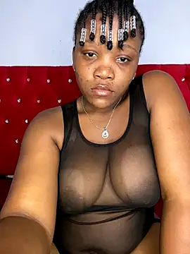 Snapshot of Beyoncex05 chatting on October 28, 11:07 pm Beyoncex05 online show from October 28, 11:07 pm