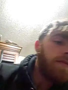 gdavis145 online show from March 3, 3:30 am