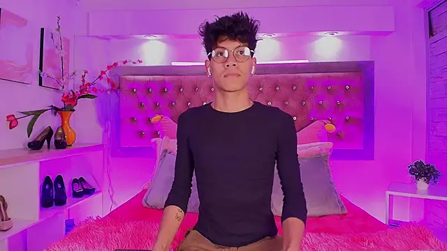 Snapshot of Jonas_Rivers chatting on October 6, 12:57 pm Jonas Rivers online show from October 6, 12:57 pm