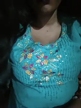 Sexyradha  online show from June 16, 8:11 pm