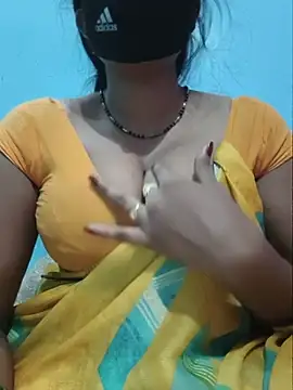 Sexyradha  online show from June 30, 4:19 pm