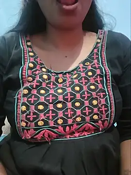 Sexyradha  online show from July 8, 5:12 am
