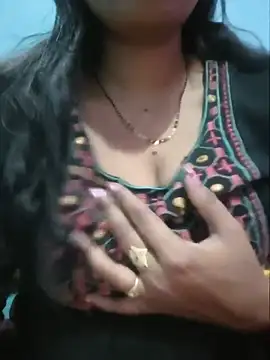 Sexyradha  online show from July 8, 5:17 pm