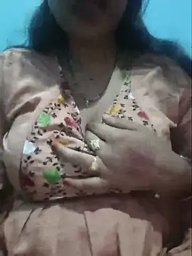 Sexyradha  online show from July 17, 8:57 pm
