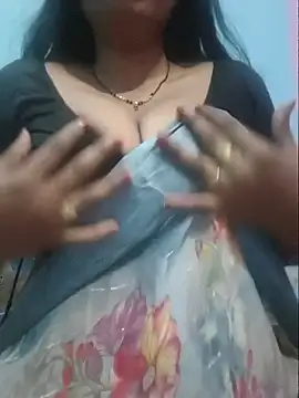 Sexyradha  online show from July 21, 5:43 am
