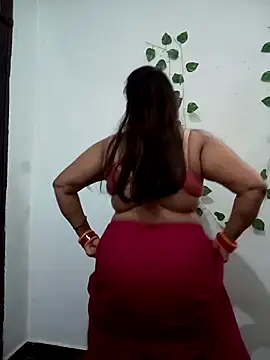 Snapshot of Neha-Bhabhi-Rasily chatting on March 3, 9:26 am Neha-Bhabhi-Rasily online show from March 3, 9:26 am