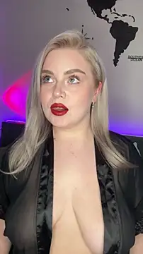 April Vancee online show from October 8, 2:04 pm