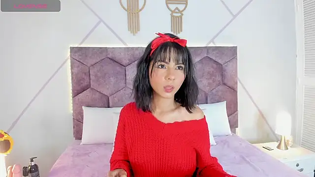 Snapshot of aurora_collinss_ chatting on October 21, 12:39 pm aurora collinss online show from October 21, 12:39 pm