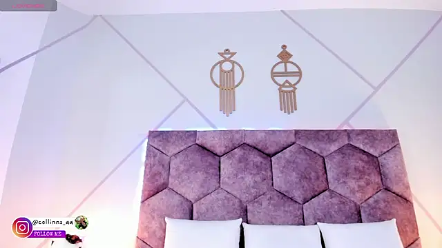 Snapshot of aurora_collinss_ chatting on November 19, 12:49 pm aurora collinss online show from November 19, 12:49 pm