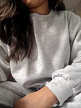 Snapshot of Miss_Love25 chatting on January 8, 4:26 am Miss Love25 online show from January 8, 4:26 am