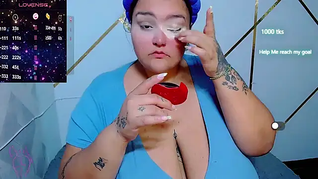 Snapshot of Jazmin_bigboobs_1 chatting on May 30, 9:34 pm Jazmin bigboobs 1 online show from May 30, 9:34 pm