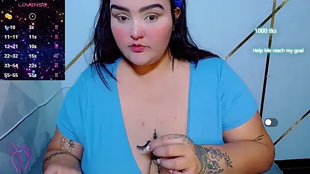 Snapshot of Jazmin_bigboobs_1 chatting on June 5, 8:58 pm Jazmin bigboobs 1 online show from June 5, 8:58 pm