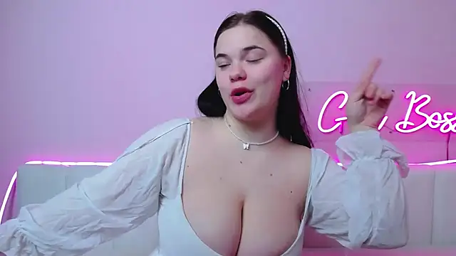 Eliss Shyyo online show from March 22, 6:11 am