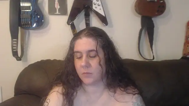 Dreaming Of Blue online show from March 10, 2:28 am