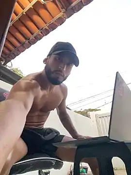 Snapshot of Dasul_ chatting on February 22, 8:24 am Dasul online show from February 22, 8:24 am