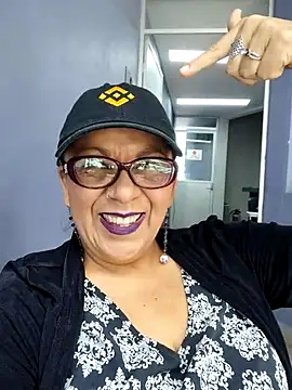 Snapshot of Tonhermosa chatting on March 27, 6:40 pm Tonhermosa online show from March 27, 6:40 pm