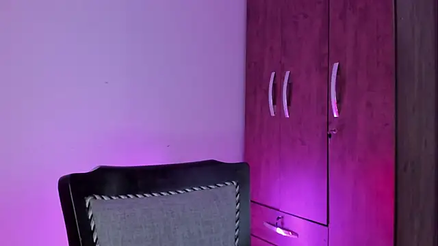 Celestte online show from April 19, 3:06 am