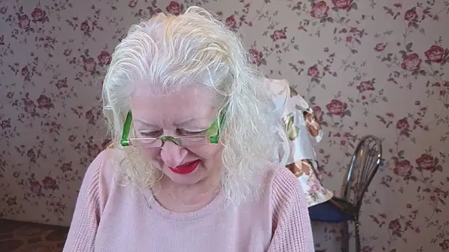 Maya Mayflower online show from October 20, 4:13 am