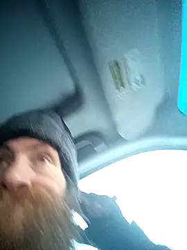 Snapshot of SirJonBradley chatting on December 3, 10:08 pm SirJonBradley online show from December 3, 10:08 pm