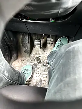 Snapshot of GM51-1988 chatting on January 15, 10:20 am GM51-1988 online show from January 15, 10:20 am