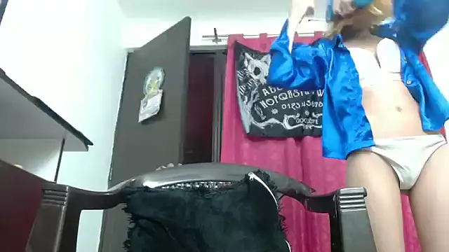 KratosAfroditacs online show from September 21, 5:58 pm