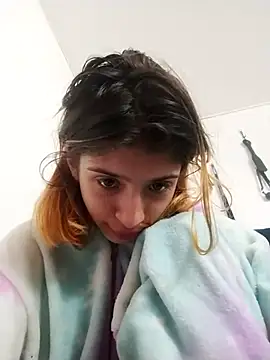 KratosAfroditacs online show from November 19, 4:51 pm