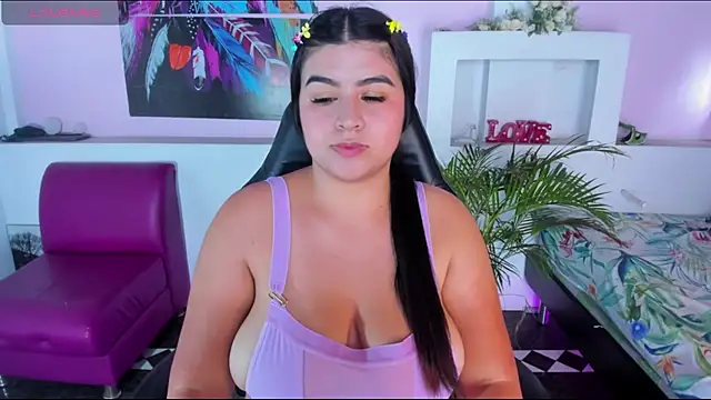 rose honey  online show from September 15, 7:58 pm