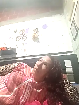 Snapshot of Antonela45 chatting on February 18, 1:56 am Antonela45 online show from February 18, 1:56 am