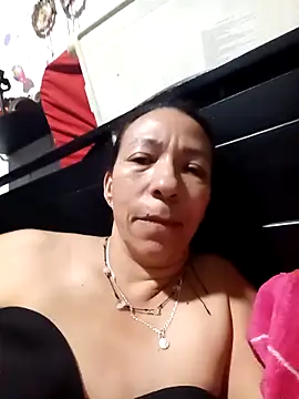 Snapshot of Antonela45 chatting on February 28, 2:23 am Antonela45 online show from February 28, 2:23 am