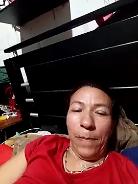 Snapshot of Antonela45 chatting on March 14, 10:04 pm Antonela45 online show from March 14, 10:04 pm