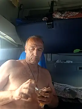 aleksis1313 online show from August 3, 2:54 pm