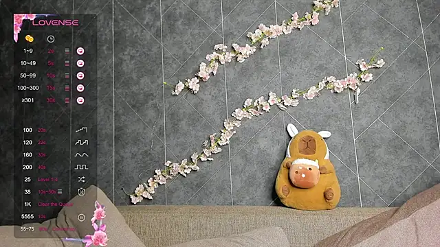 EvaTheHeart online show from December 2, 2:50 am