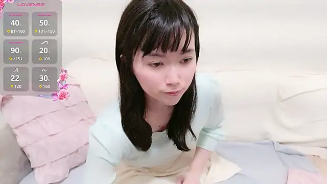 pppYukaqqq online show from June 14, 11:12 am