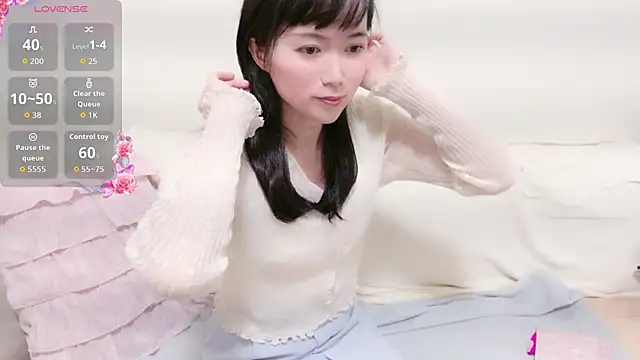 pppYukaqqq online show from June 28, 12:00 pm