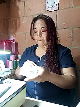 Snapshot of isis_milove chatting on March 8, 1:04 pm isis milove online show from March 8, 1:04 pm