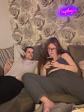 Snapshot of coupleajcc chatting on January 19, 12:42 pm coupleajcc online show from January 19, 12:42 pm