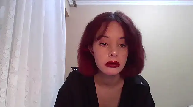  Amber Doll  online show from March 9, 4:00 pm