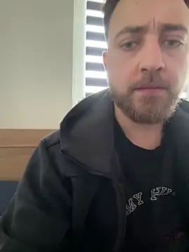 heyhihelloboy online show from March 3, 1:53 pm