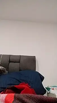 Snapshot of BiancaSteel chatting on November 28, 12:24 am BiancaSteel online show from November 28, 12:24 am